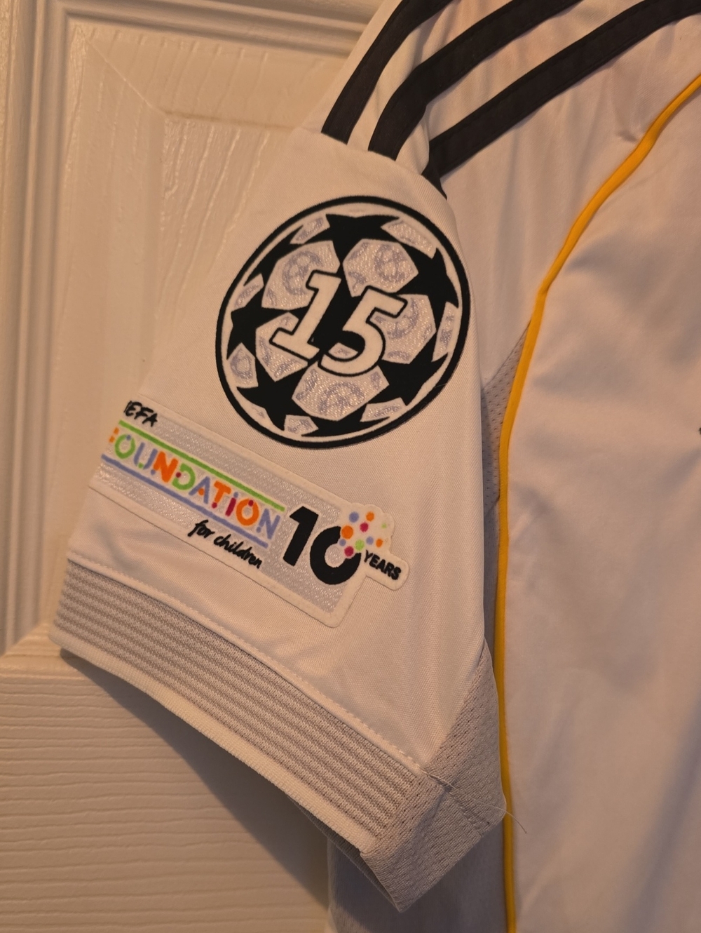 Adidas Real Madrid White & Gold Soccer Jersey - Emirates Fly Better Bellingham - Picture 3 of 7